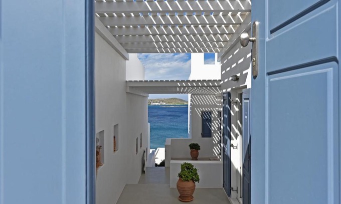Naousa Apartment | Armenistis Apartment 2