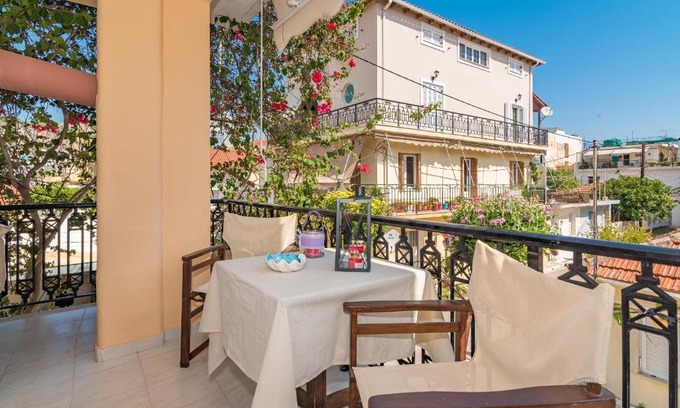 Zakynthos Apartment | Athina's Maisonette