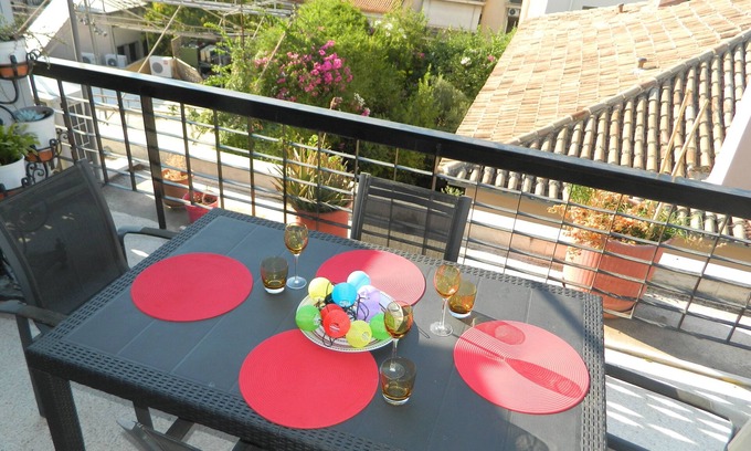 Plaka Apartment | Charming 1BD apartment in Plaka, large terrace, views