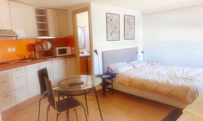 Omonia Apartment | City Center Studio