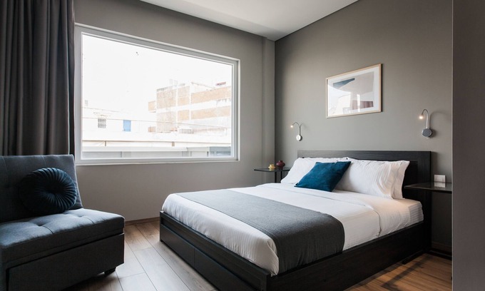 Kinosargous Apartment | Classy 1BR Apartment at WYZ Athens
