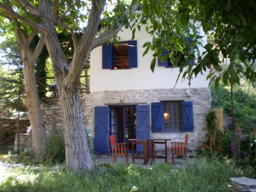 South Pelion House | DE KIRIKO