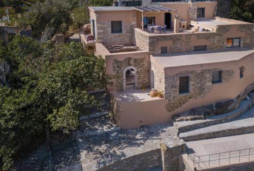 Sitia House | Dion: Artist's Stone House With Countryside Views