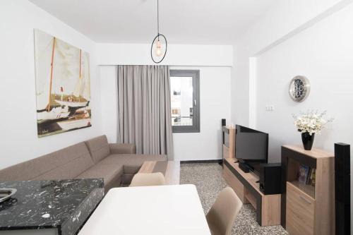 Heraklion Apartment | Downtown Sunny Apartment