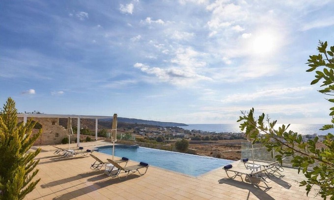 Kalamaki Apartment | Elkysti Crete Deluxe Apartment "Eleftheria"
