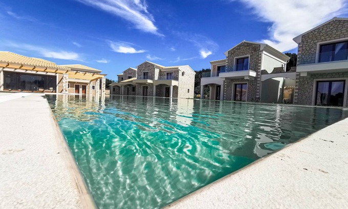 Erikousa Island House | Erikousa Palace Suite 14