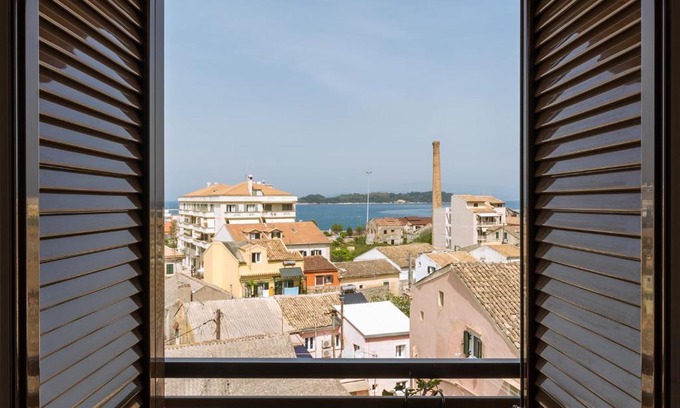 Corfu Town Apartment | Fay's Sea View-Corfu Town
