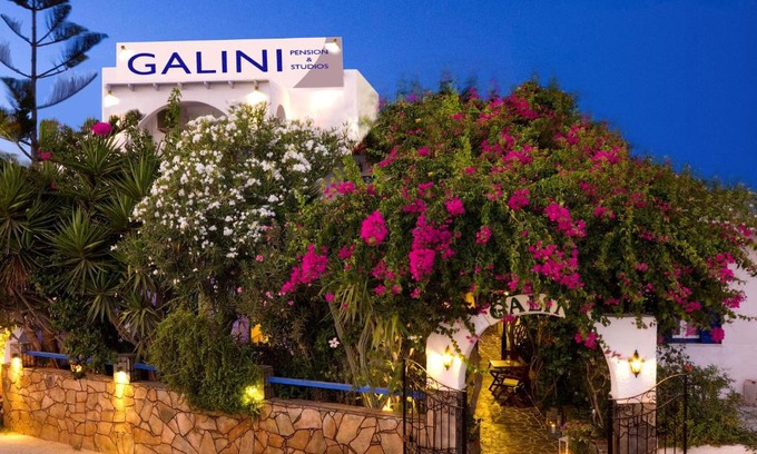 Ios Town Apartment | Galini Pension