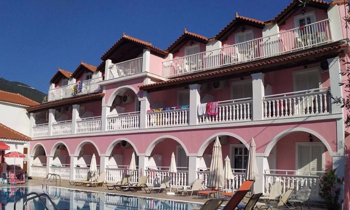 Katastari Apartment | Giannis Pool Studios 3, Alykes, Zakynthos, Greece