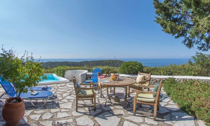 Agios Nikitas House | Holiday house Vafkeri for 1 - 5 persons with 2 bedrooms - Holiday house