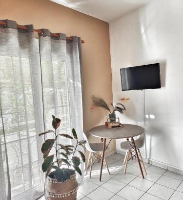 Volos Apartment | Home Volos