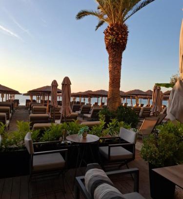Katerini Hotel | Hotel Avra