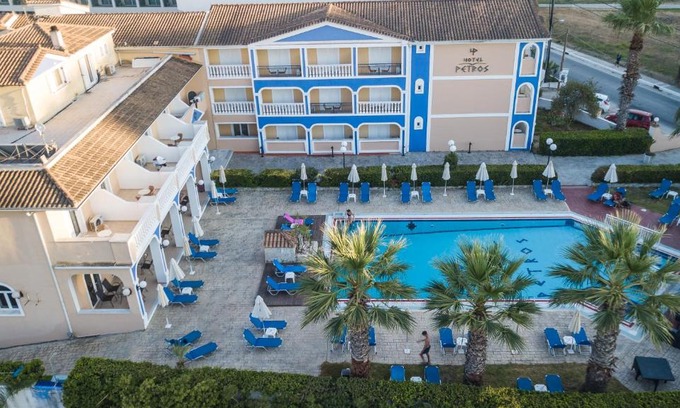 Tsilivi Hotel | Hotel Petros