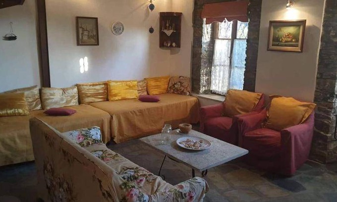 Afissos House | House ∙ 2 bedrooms ∙ 6 guests