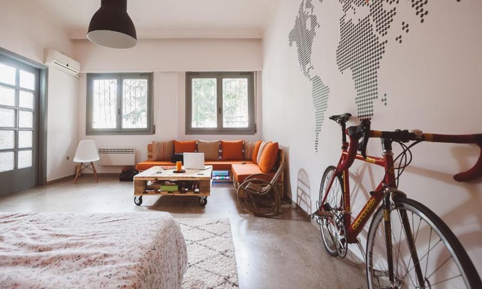 Ilioupoli Apartment | Ilioupoli Family Home