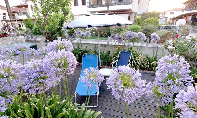 Ano Lechonia House | Joy Seaside Apartment