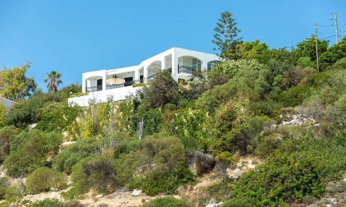 Chorafakia House | Kalathas Sunset Villa - 3BR Sea View