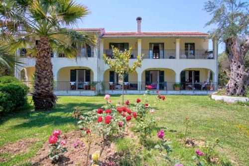 Lefkimmi House | La Casa De Dalia