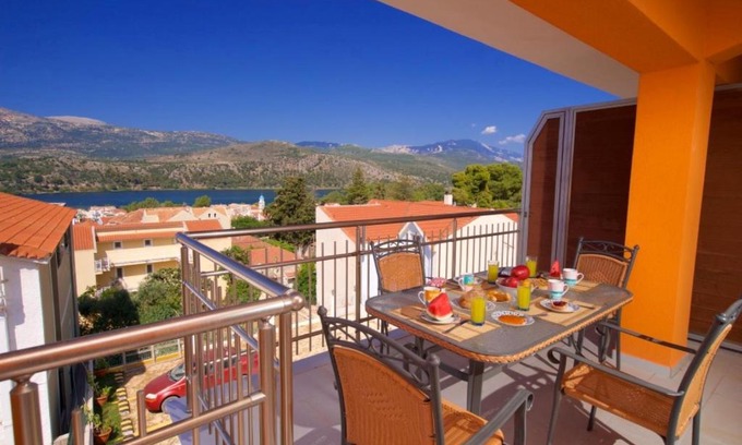 Kefalonia Apartment | Lagoon view apartment - Orange Guest House