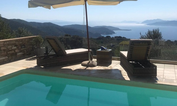 Skiathos Villa | Luxury and charming villa with private swimming pool