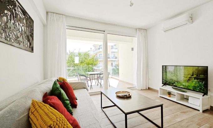 Amarousion Apartment | Marathonomachon by Verde Apartments