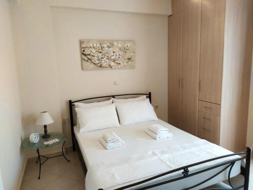 Anatolikos Sinikismos Apartment | Maridina's seaside apartment!