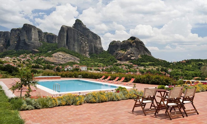 Kastraki RV Rental | Meteora Hotel