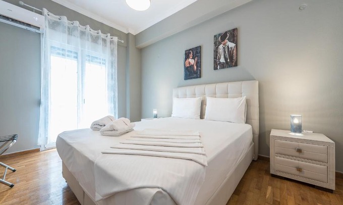 Ampelokipoi Apartment | Modern City Apartment by Cloudkeys