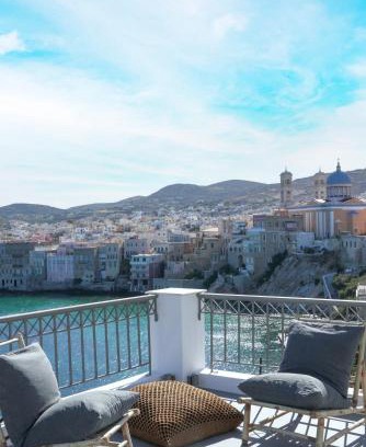 Ermoupoli Hotel | Pafsilipon Suites