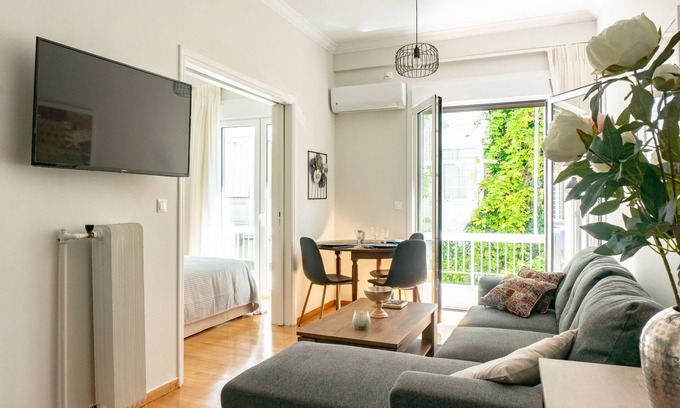 Plaka House | Plaka Central 1BR by JJ Hospitality