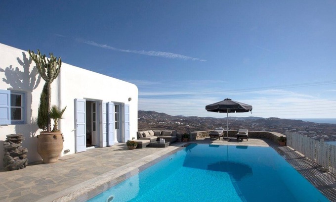Psarou Villa | Psarrou villa for 10 guests