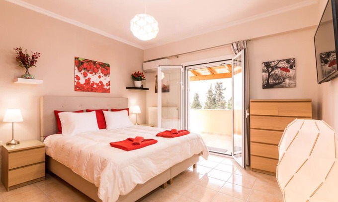 Alepou Hotel | Rarakos Houses