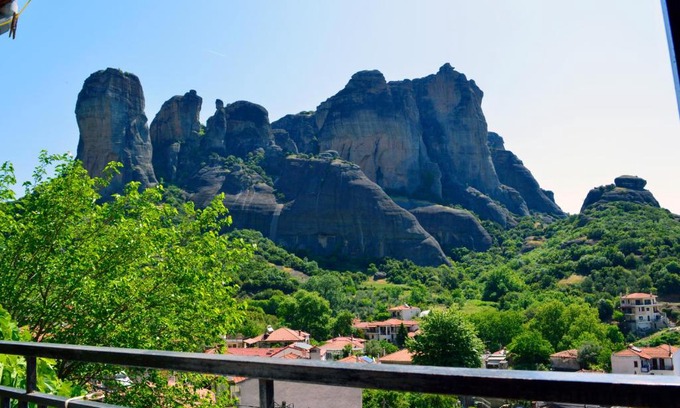 Kalambaka House | Rocky Coast-Amazing View Of Meteora