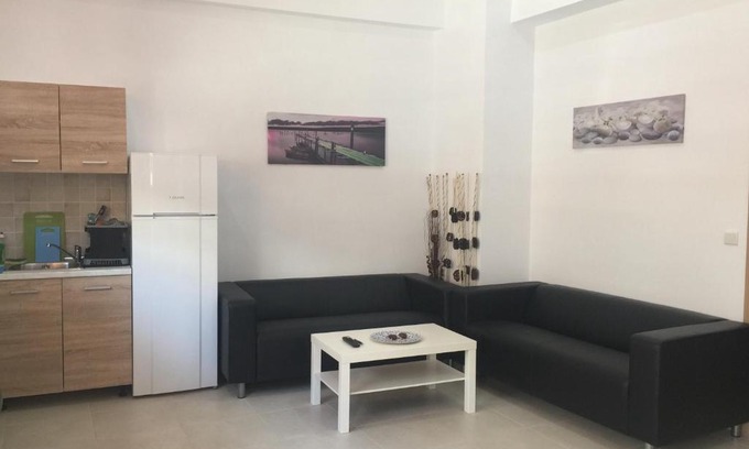 Korithion Hostel | Sisifou Hostel