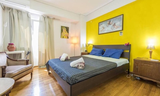 Exarhia Apartment | Stylish & cozy apt in Exarchia