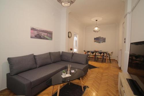Thessaloniki City Centre Apartment | Thessaloniki Center Aristotelous Apartment