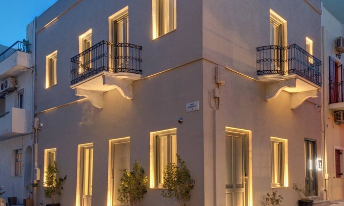 Ermoupoli House | Times Elegant Rooms