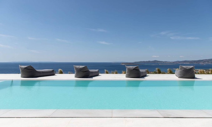Paros Villa | Villa ∙ 11 bedrooms ∙ 22 guests