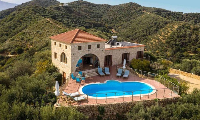 Stalos Villa | Villa ∙ 3 bedrooms ∙ 6 guests