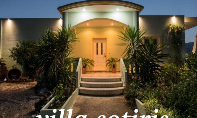 Trachilos Villa | Villa ∙ 3 bedrooms ∙ 7 guests