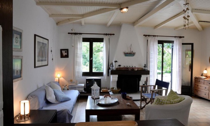 Zagora-Mouresi House | Villa Aphrodite