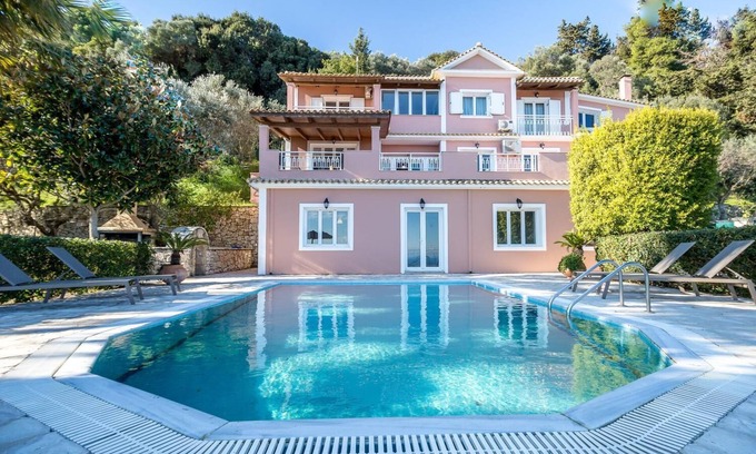 Vasilikos Villa | Villa Doreta - Five Bedroom Villa, Sleeps 9