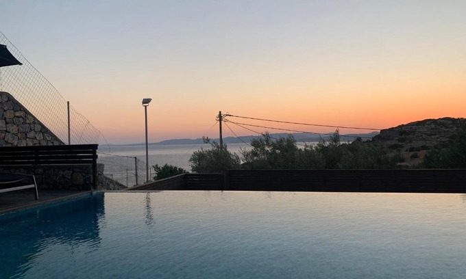 Pefkos Villa | Villa Edith