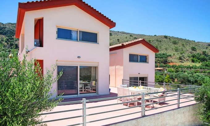 Mathes House | Villa, Georgioupolis in Kreta - 10 persons, 5 bedrooms