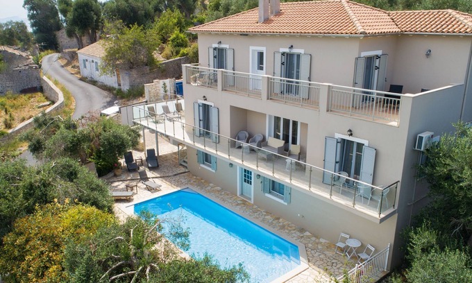 Koutsi Villa | Villa Skopsie in Paxi