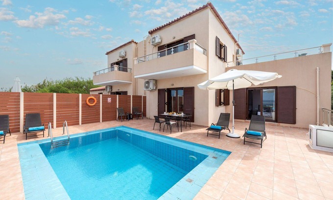 Pyrgos Psilonerou Villa | Villa Stratianna - Villa close to the seaside with private pool in Crete