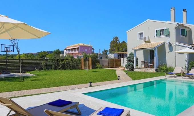 Roda Villa | Villa Teresa in Roda