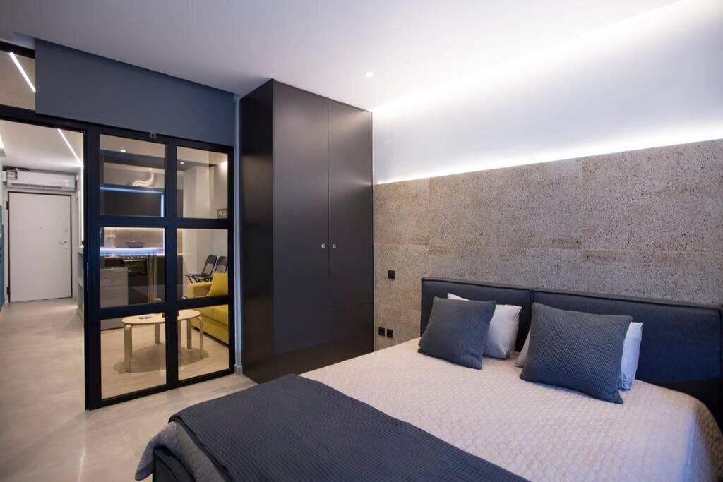Omonia Apartment | City Center Modern Renovated Apartment