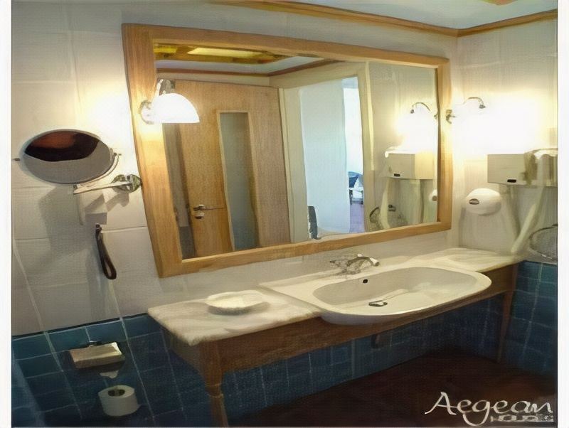 Photo of Bathroom in Lambi