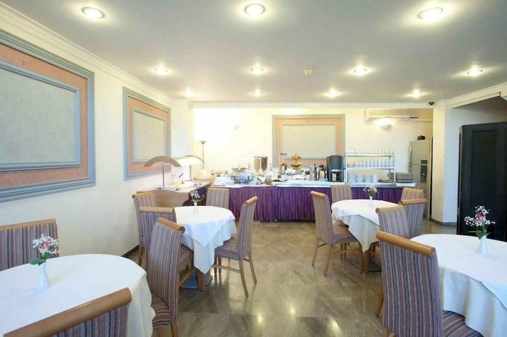 Photo of Livingroom in Pylos